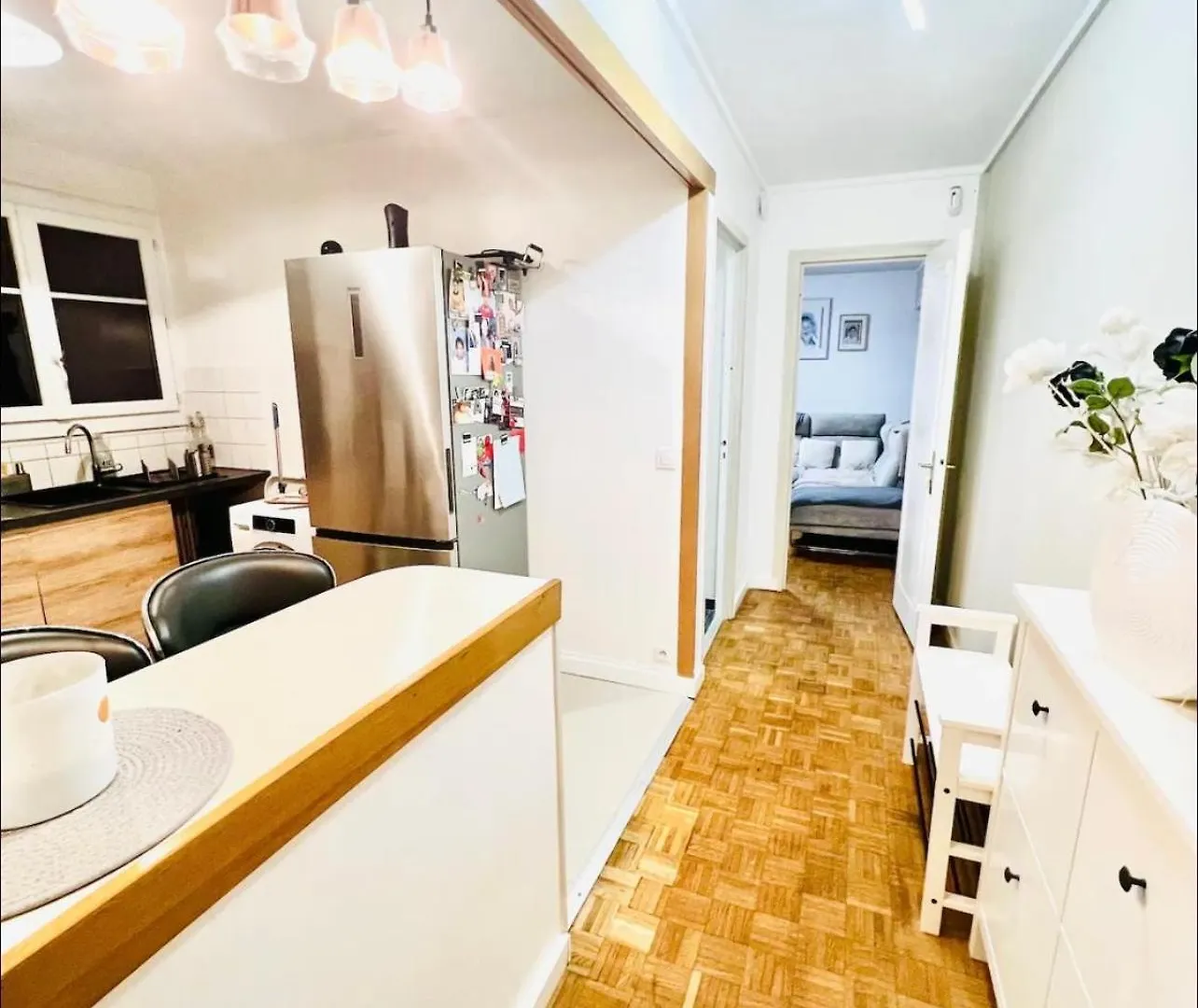 Modern 2 Bedroom Apartment Near Paris Metro, Giant Flat Screen Tv 85 Inches, Balcony, Free Parking Ivry-sur-Seine