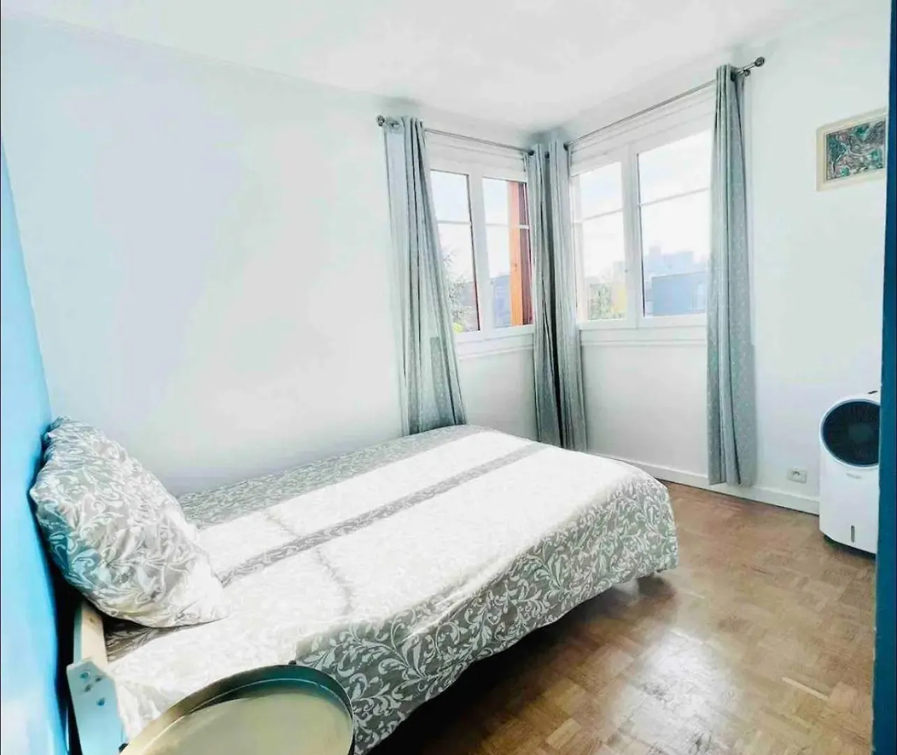 Modern 2 Bedroom Apartment Near Paris Metro, Giant Flat Screen Tv 85 Inches, Balcony, Free Parking Ivry-sur-Seine 0*,